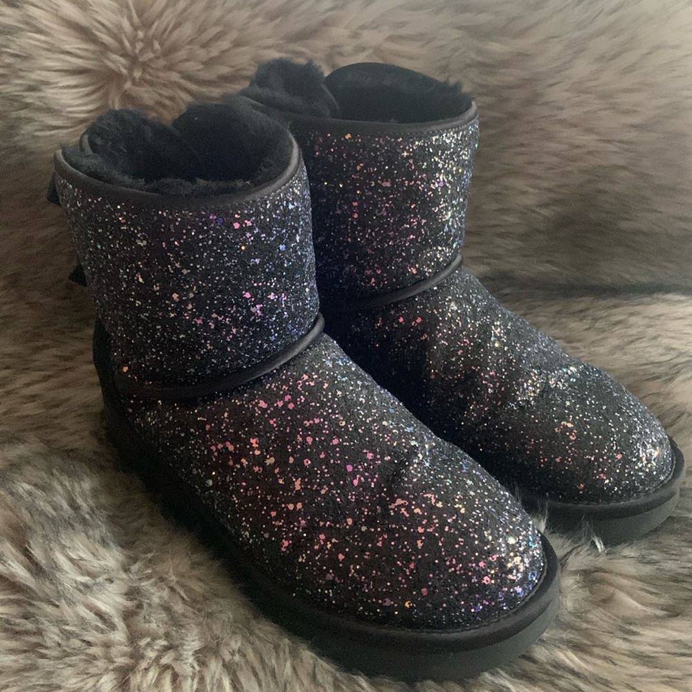 Limited Edition Galaxy Glitter Uggs!